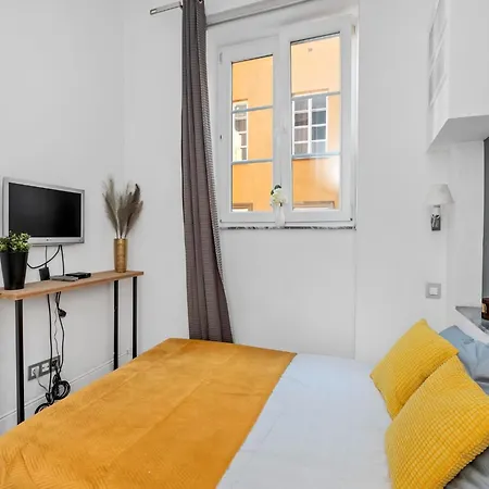 Comfortable House With Splendid Sea View *